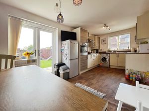 Kitchen- click for photo gallery